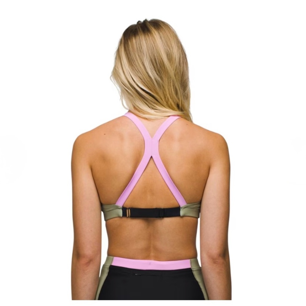 Baha Bound Swimsuit Top & 7” Shorts Size XS/S Black Colorblock NWT Athleisure - Picture 8 of 12